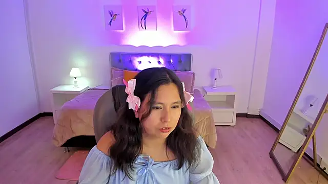 Snapshot of _Natalie18 chatting on 11.07.25 Natalie18 online show from 11.07.25