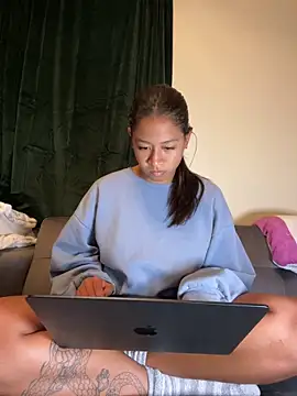 VanessaBling online show from 03.09.25