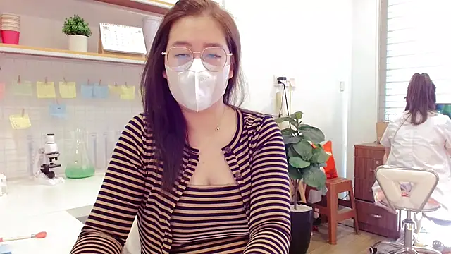 Snapshot of Alisa_Hotfeeling chatting on 01.13.25 Alisa Hotfeeling online show from 01.13.25