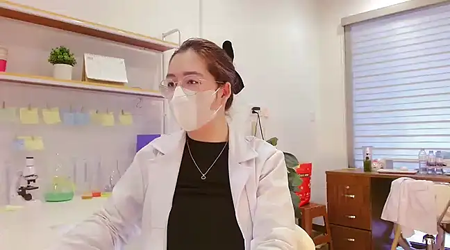 Snapshot of Alisa_Hotfeeling chatting on 02.25.25 Alisa Hotfeeling online show from 02.25.25