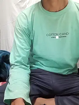 Snapshot of Burhade-- chatting on 04.15.26 Burhade-- online show from 04.15.26