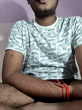 Snapshot of Dusky_Aarav chatting on 12.14.25 Dusky Aarav online show from 12.14.25