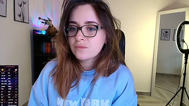 Snapshot of miss_seline chatting on 11.20.25 miss seline online show from 11.20.25