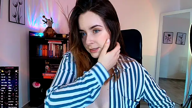 Snapshot of miss_seline chatting on 11.23.25 miss seline online show from 11.23.25