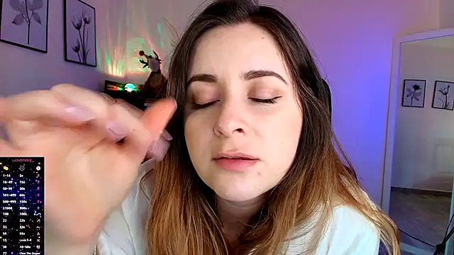 Snapshot of miss_seline chatting on 12.02.25 miss seline online show from 12.02.25