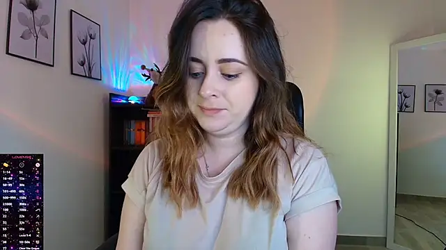 Snapshot of miss_seline chatting on 12.14.25 miss seline online show from 12.14.25