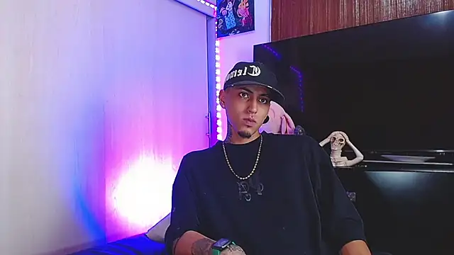 Liam lee online show from 12.02.25