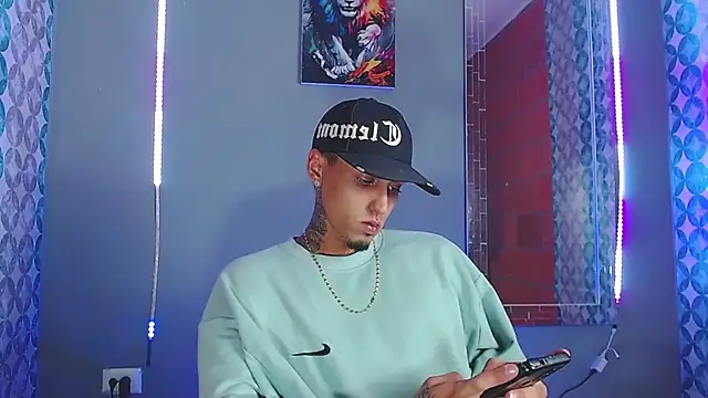 Liam lee online show from 03.27.26