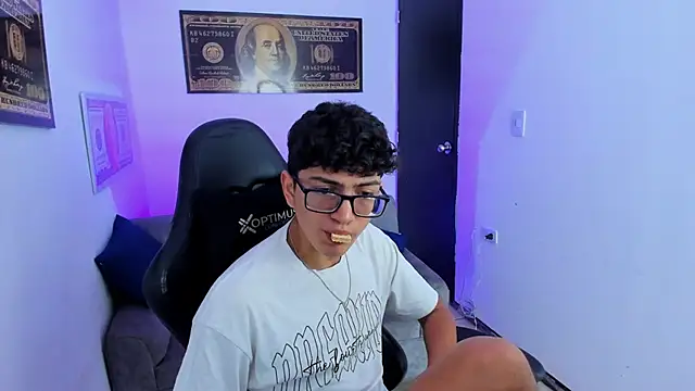 TylerWhite  online show from 03.15.25