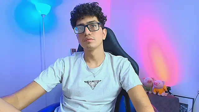 Snapshot of TylerWhite_ chatting on 01.07.26 TylerWhite online show from 01.07.26