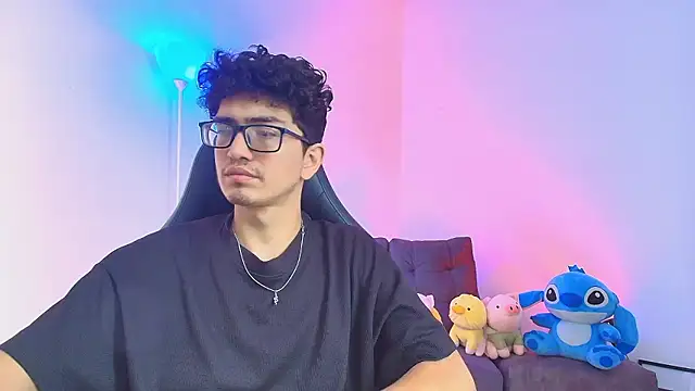 Snapshot of TylerWhite_ chatting on 01.12.26 TylerWhite online show from 01.12.26