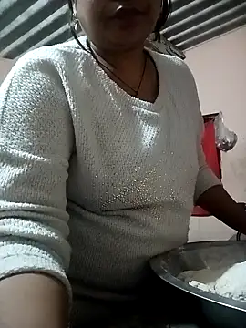 Snapshot of sakshisutra chatting on 12.13.24 sakshisutra online show from 12.13.24