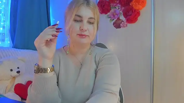 CoraSwon online show from 01.23.25