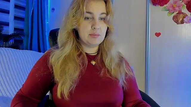 CoraSwon online show from 11.11.25