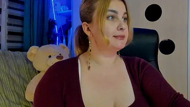 CoraSwon online show from 03.26.26