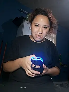 Snapshot of vulgovic_ chatting on 09.08.25 vulgovic online show from 09.08.25