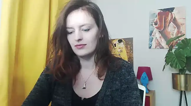 Snapshot of juicyNadine chatting on 01.20.25 juicyNadine online show from 01.20.25