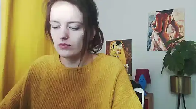 Snapshot of juicyNadine chatting on 01.21.25 juicyNadine online show from 01.21.25