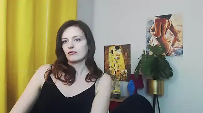 Snapshot of juicyNadine chatting on 02.03.25 juicyNadine online show from 02.03.25