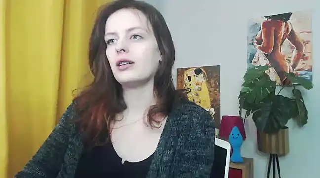 Snapshot of juicyNadine chatting on 03.03.25 juicyNadine online show from 03.03.25