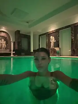 Snapshot of NatyDesiree chatting on 03.16.25 NatyDesiree online show from 03.16.25