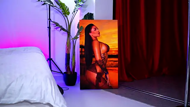 Snapshot of NatyDesiree chatting on 11.06.25 NatyDesiree online show from 11.06.25