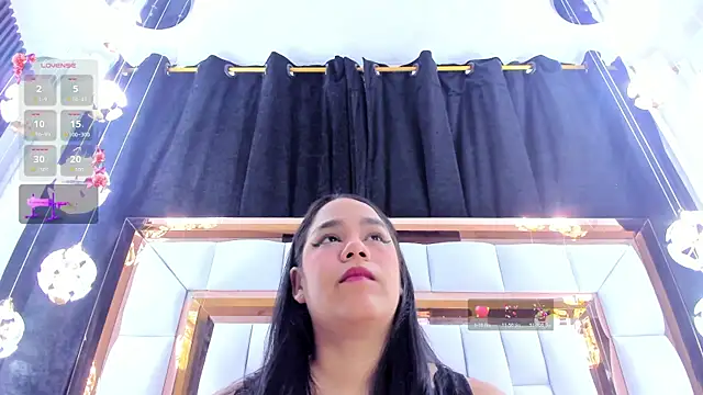 RileySweett online show from 07.11.26