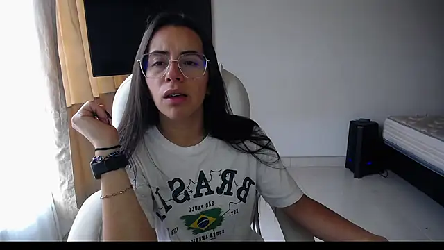 Snapshot of Mariam_Gomezxxx chatting on 03.05.25 Mariam Gomezxxx online show from 03.05.25