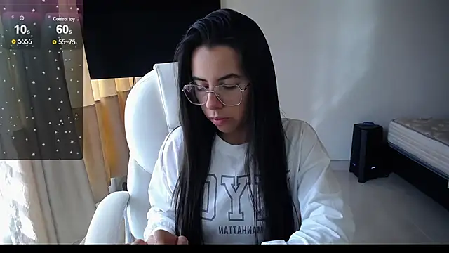 Snapshot of Mariam_Gomezxxx chatting on 03.09.25 Mariam Gomezxxx online show from 03.09.25