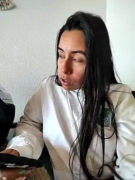 Snapshot of Mariam_Gomezxxx chatting on 09.11.25 Mariam Gomezxxx online show from 09.11.25