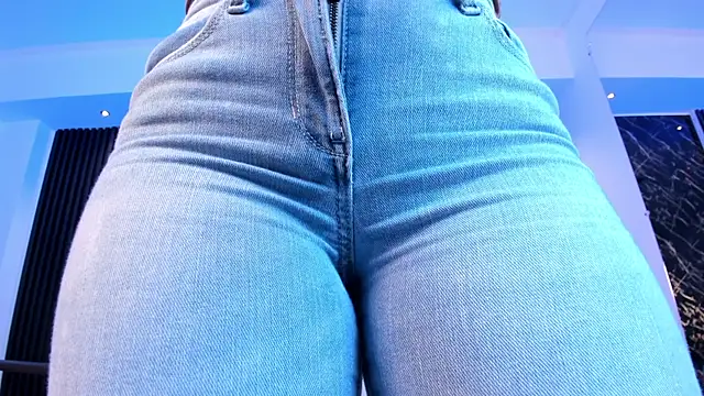 paulina sweett  online show from 11.20.25