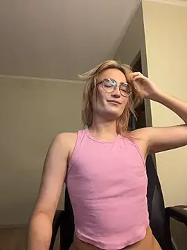 CuteYukiKun online show from 10.13.25