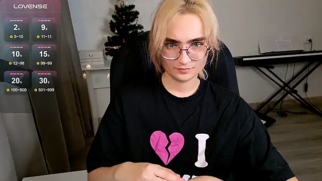 CuteYukiKun online show from 12.22.25