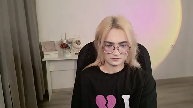 CuteYukiKun online show from 03.27.26