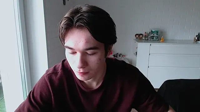 Snapshot of MarkusDean chatting on 10.23.25 MarkusDean online show from 10.23.25