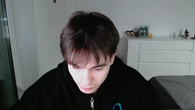 Snapshot of MarkusDean chatting on 11.09.25 MarkusDean online show from 11.09.25