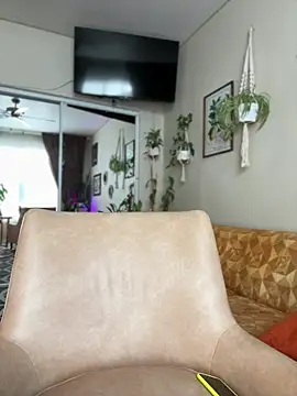 Snapshot of lexi_luv chatting on 12.08.24 lexi luv online show from 12.08.24