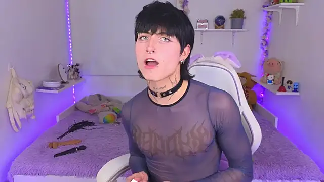 Baby Xian online show from 10.31.25