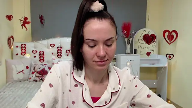 Snapshot of KaraCriegs chatting on 01.31.26 KaraCriegs online show from 01.31.26