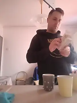 LucianM6 online show from 11.24.25