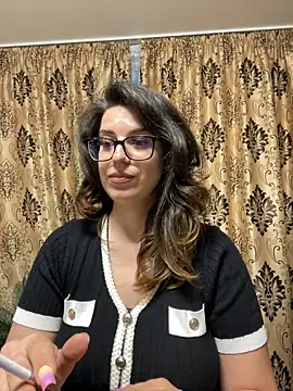 NadiraNoor online show from 05.14.26