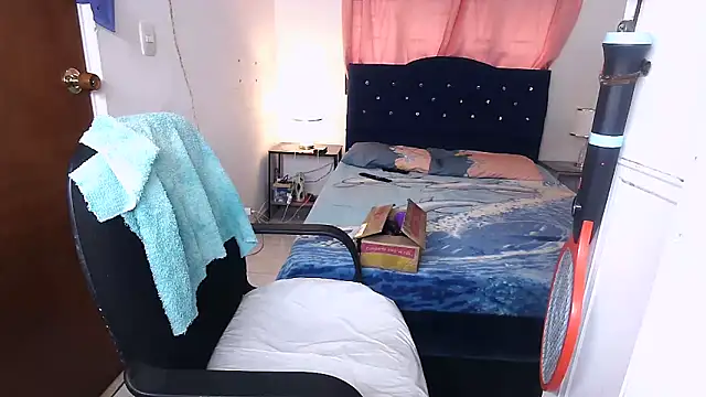 Snapshot of Chanel_87xxx chatting on 02.05.26 Chanel 87xxx online show from 02.05.26