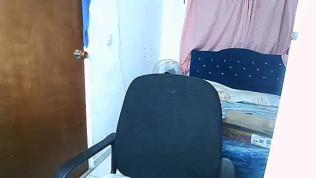 Snapshot of Chanel_87xxx chatting on 02.10.26 Chanel 87xxx online show from 02.10.26