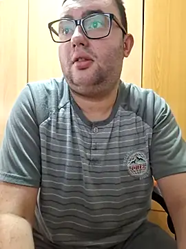 Javier bear online show from 11.09.25