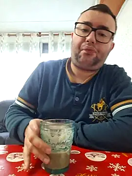 Snapshot of Javier_bear chatting on 01.09.26 Javier bear online show from 01.09.26