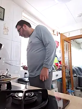 Snapshot of Javier_bear chatting on 02.06.26 Javier bear online show from 02.06.26