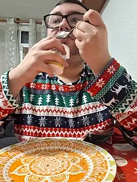 Snapshot of Javier_bear chatting on 02.19.26 Javier bear online show from 02.19.26