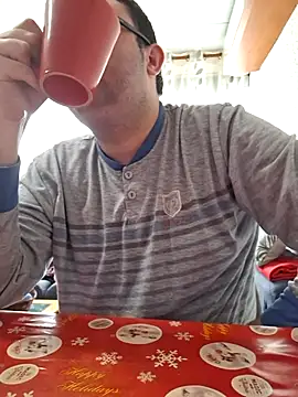 Snapshot of Javier_bear chatting on 02.28.26 Javier bear online show from 02.28.26