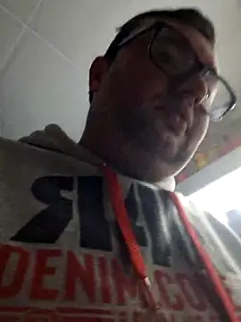 Javier bear online show from 03.05.26