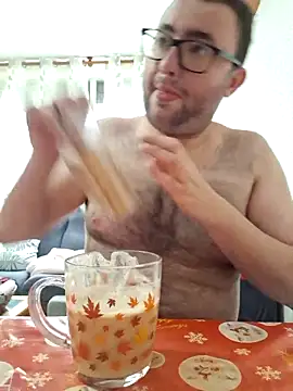 Javier bear online show from 05.15.26